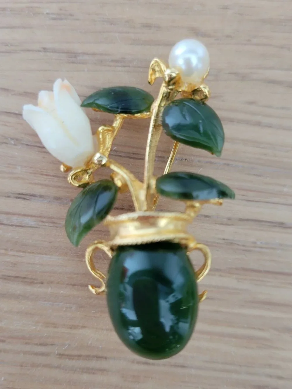 Vtg SWOBODA Carved Coral, Jade & Pearl Gold Leaf Brooch Pin Unsigned Flower Pot